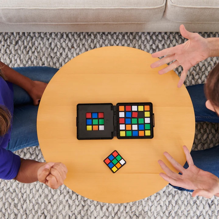 Stalo žaidimas "Rubik's race" - Image 5